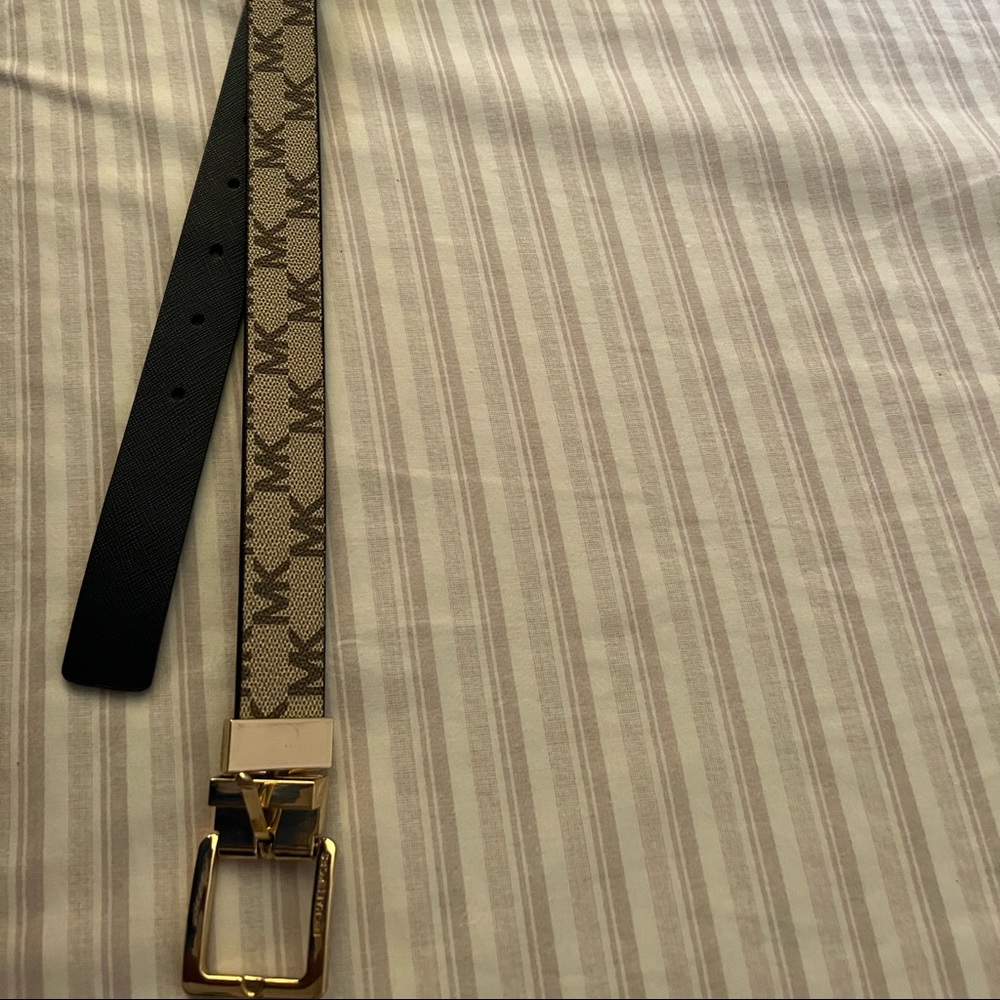 MK belt